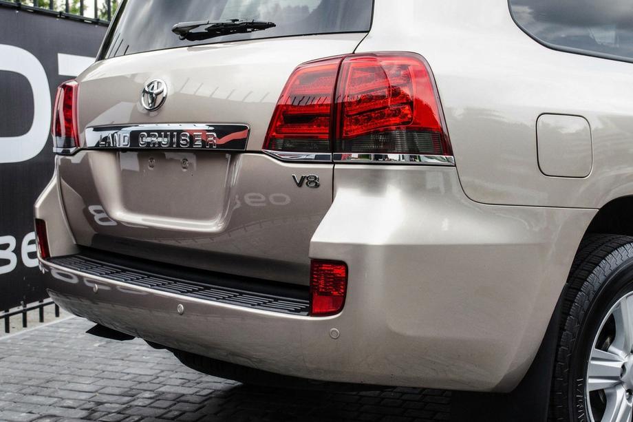 Toyota Land Cruiser 200 2007-2021 Rückleuchten 2007-2015 V-3 (Lexus Design 2012-2015) Image