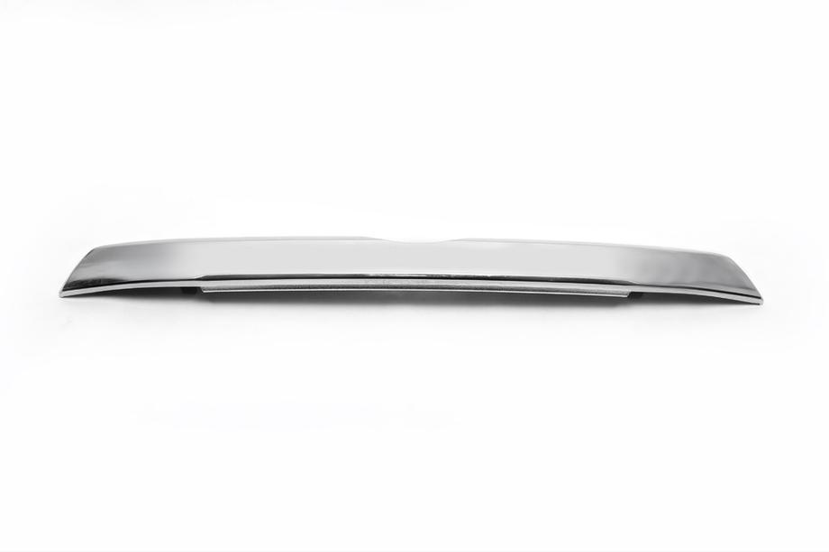 Toyota Land Cruiser Prado 150 2009-2023 Chromleiste über dem Kennzeichen (Design 2018) Foto 5
