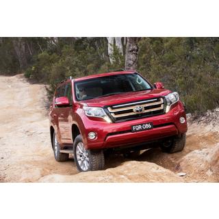 Kühlergrill 2013-2017 (Modellista) Toyota Land Cruiser Prado 150 2009-2023 Foto 1