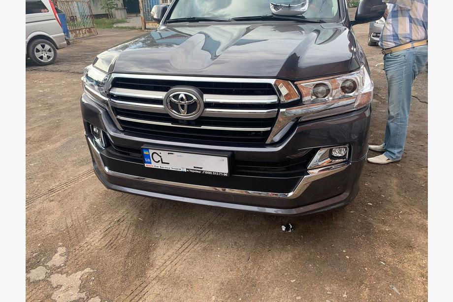 Toyota Land Cruiser 200 2007-2021 Kühlergrill 2016-2021 (Design 2019) Mit Kamera Foto 8