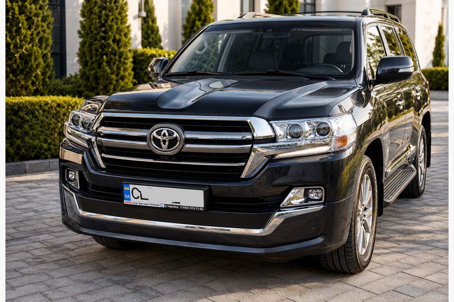 Toyota Land Cruiser 200 2007-2021 Bodykit-Set 2016-2021 (Executive 2019) Foto 2