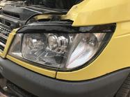 Mercedes Sprinter W901/902/903/904/905 1995–2006 Scheinwerferblenden (schwarz, ABS, 2000-2006) Schwarz Glanz Foto 3