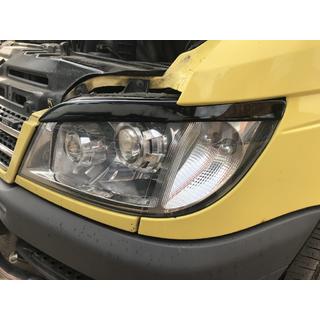 Scheinwerferblenden (schwarz, ABS, 2000-2006) Mercedes Sprinter W901/902/903/904/905 1995–2006 Foto 3