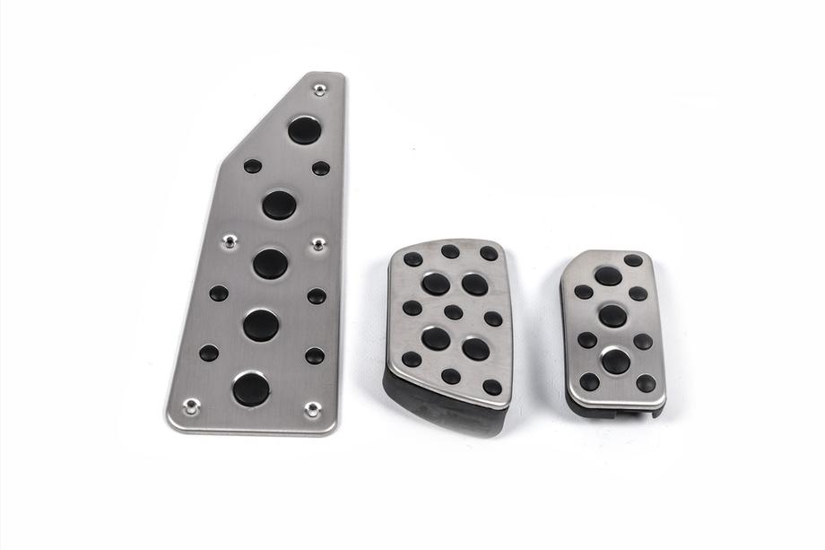 Lexus LX570/450d 2008-2022 Pedalauflagen Set Foto 3