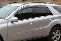 Mercedes ML W164 2005-2011 Windabweiser (4 Stk, HIC) Foto 1