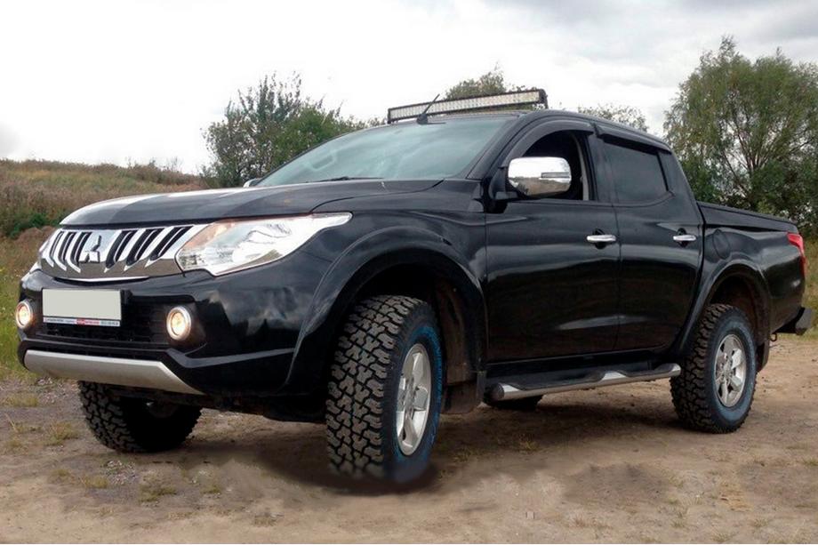 Mitsubishi L200 2015-2024 Windabweiser (4 Stk, HIC) Foto 1