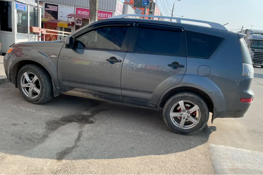 Mitsubishi Outlander 2006-2012 Windabweiser (4 Stk, HIC) Foto 6