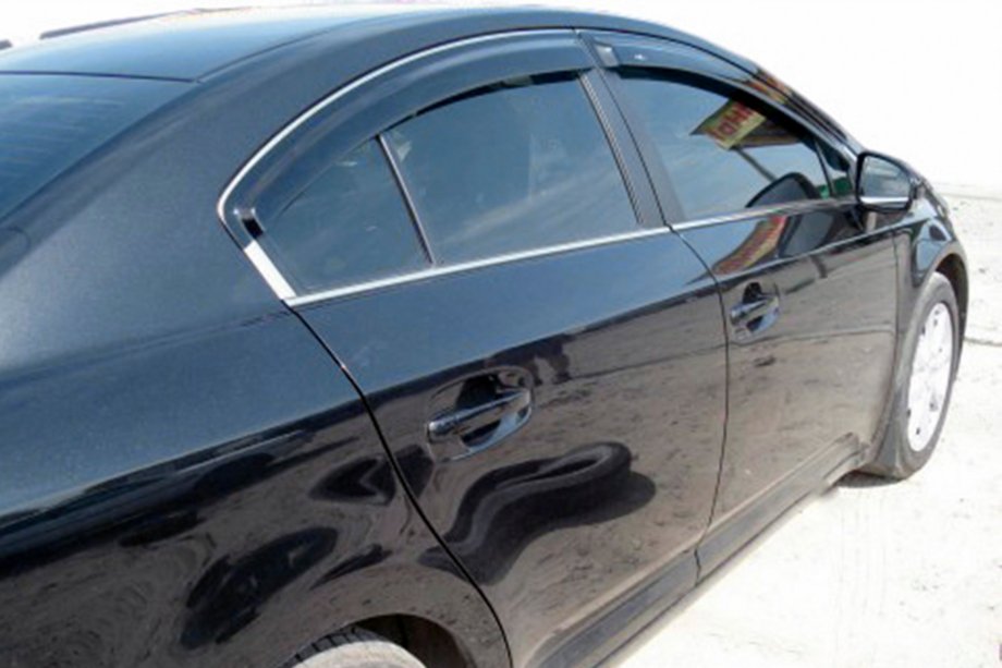 Toyota Avensis 2009-2018 Windabweiser SD (4 Stk, HIC) Foto 1