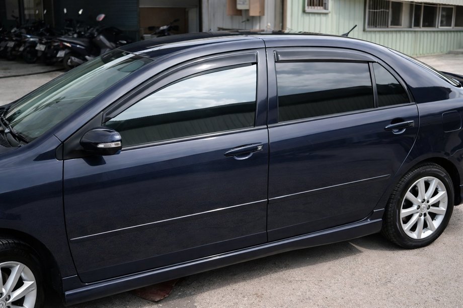 Volkswagen Jetta 2006-2011 Windabweiser (4 Stk, HIC) Foto 1