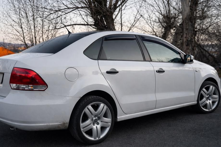 Volkswagen Polo 2010-2017 Windabweiser SD (4 Stk, HIC) Foto 2