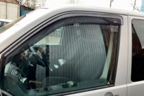 Volkswagen T5 Multivan 2003–2010 Windabweiser (2 Stk, HIC) Foto 16