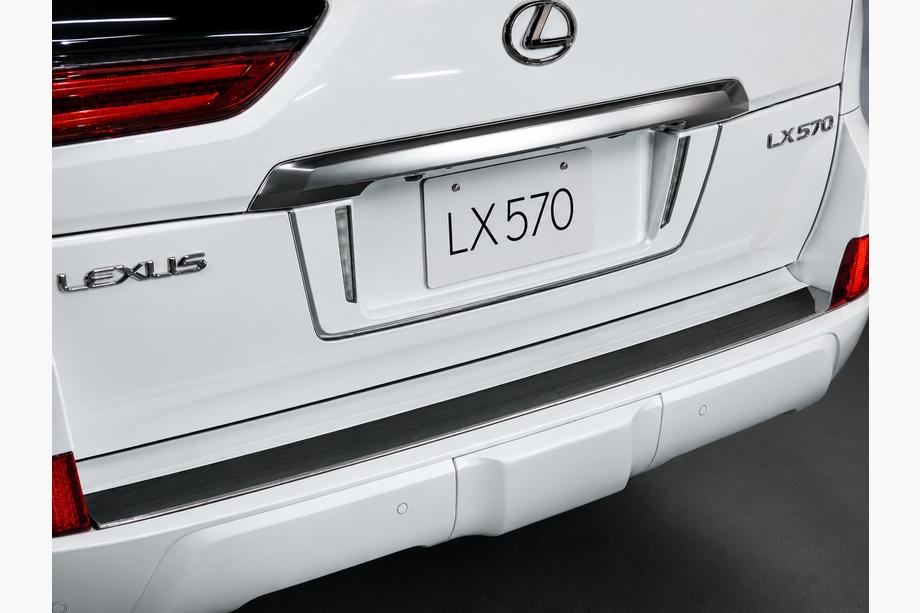 Lexus LX570/450d 2008-2022 Hintere LED-Kennzeichenhalterung (2007-2023) Foto 4