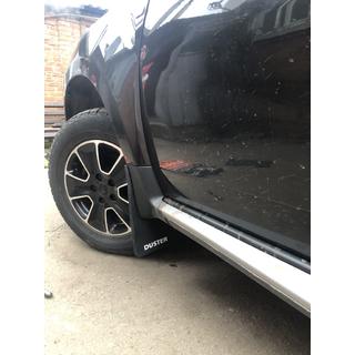 Premium Vordere Schmutzfänger (2 Stk) Dacia Duster 2008-2018 Foto 2