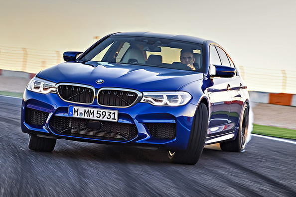 Übersicht der sechsten Generation der BMW M5 Limousine Foto 3