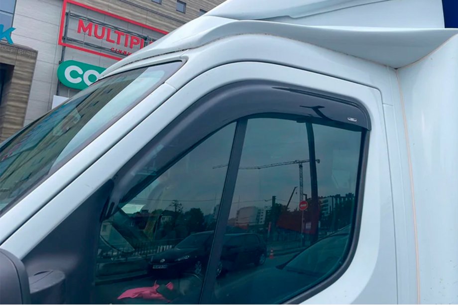 Opel Movano 2010-2021 Windabweiser (2 Stk, HIC) Image