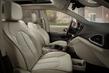 Full-size-Siebensitzer-Minivan Chrysler Pacifica Foto 7