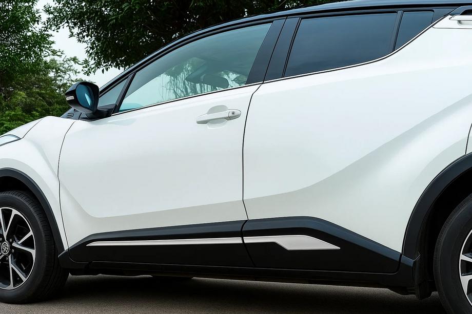 Toyota C-HR 2016-2023 Türleisten OmsaLine (4 Stk., Edelstahl) Image