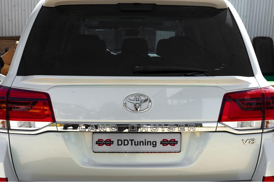 Toyota Land Cruiser 200 2007-2021 WALD Heckspoiler (unten, 2016-2021) Schwarz Foto 3