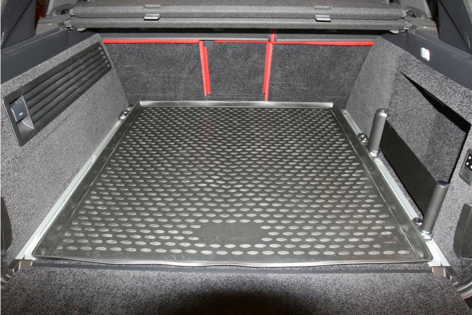 Range Rover IV L405 2013-2021 Kofferraumwanne mit Reling (Novline) SUV Foto 2