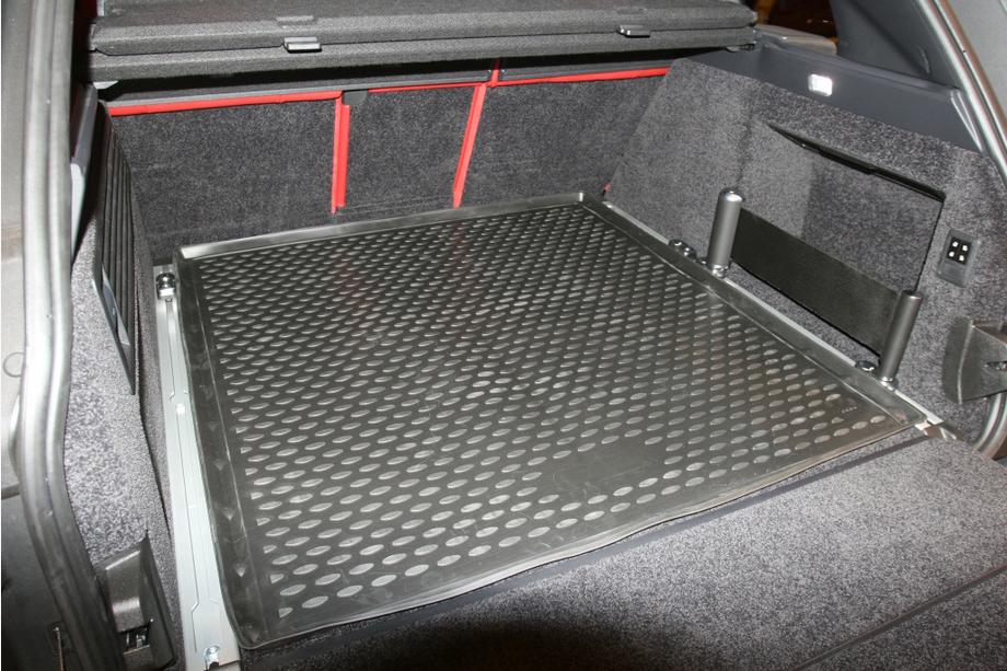 Range Rover IV L405 2013-2021 Kofferraumwanne mit Reling (Novline) SUV Foto 4