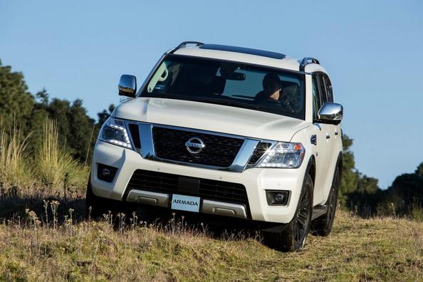 Überblick über den Rahmen eines SUV Nissan Armada der zweiten Generation Foto 12