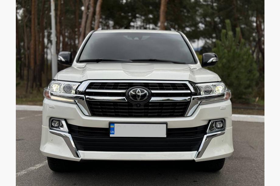Toyota Land Cruiser 200 2007-2021 Spiegelkappen (mit Blinker, Style 2016) Foto 6