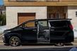 Full-size-Luxus-Minivan Toyota Alphard Foto 6