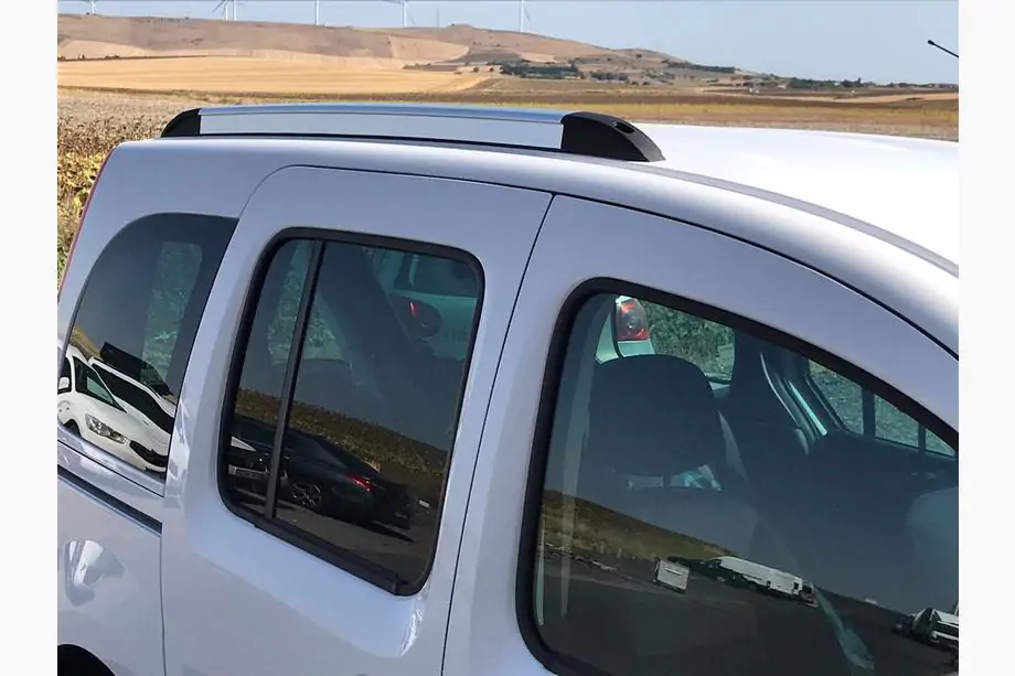 Renault Kangoo 2008–2020 Integrierte Dachreling (Chrom) Maxi Radstand Foto 2