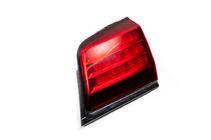 Lexus LX570/450d 2008-2022 Rechter Heckleuchte auf Kofferraumdeckel Gebraucht (1 Stk, 2008-2012) Foto 3