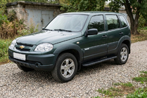 Chevrolet Niva 1998-2020 Seitenschweller Bosphore Black (2 Stk., Aluminium) Foto 1