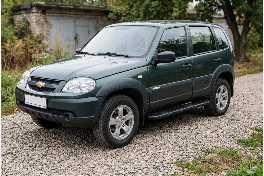 Chevrolet Niva 1998-2020 Seitenschweller Bosphore Black (2 Stk., Aluminium) Image