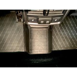 Hintere Mittelsteg Gummimatte (Stingray Premium) Subaru Forester 2018-2024 Foto 2