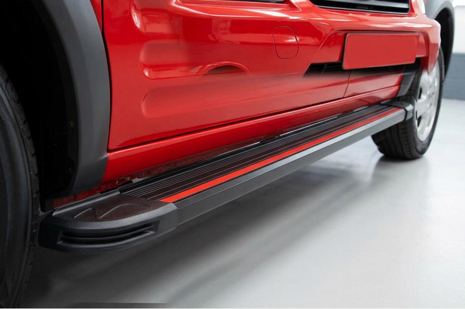 Ford Connect 2010-2013 Seitenschweller Maya Red (2 Stk., Aluminium) Image