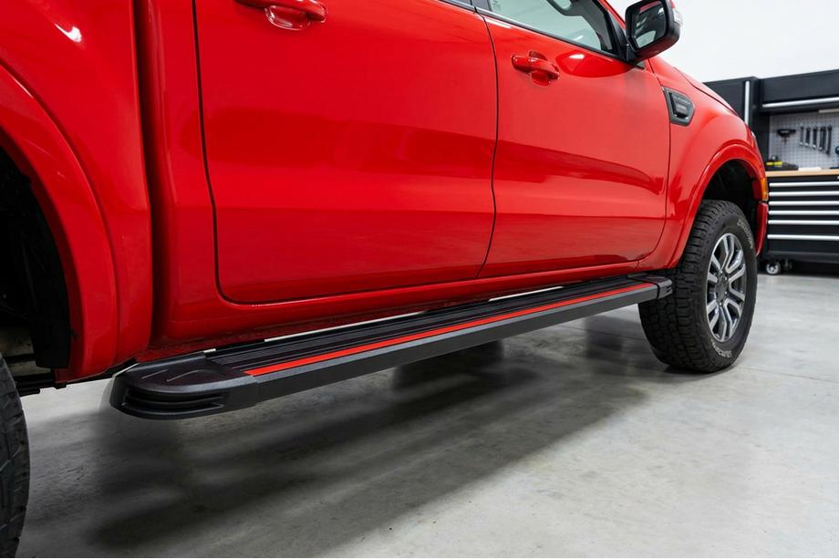 Ford Ranger 2007-2011 Seitenschweller Maya Red (2 Stk., Aluminium) Foto 1
