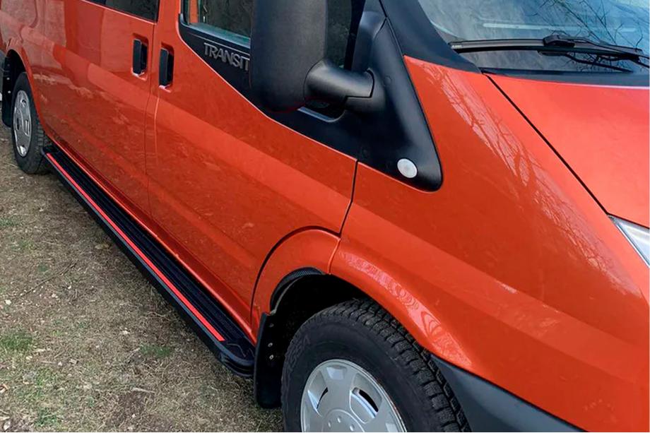 Ford Transit 2000–2014 Seitenschweller Maya Red (2 Stk., Aluminium) Image