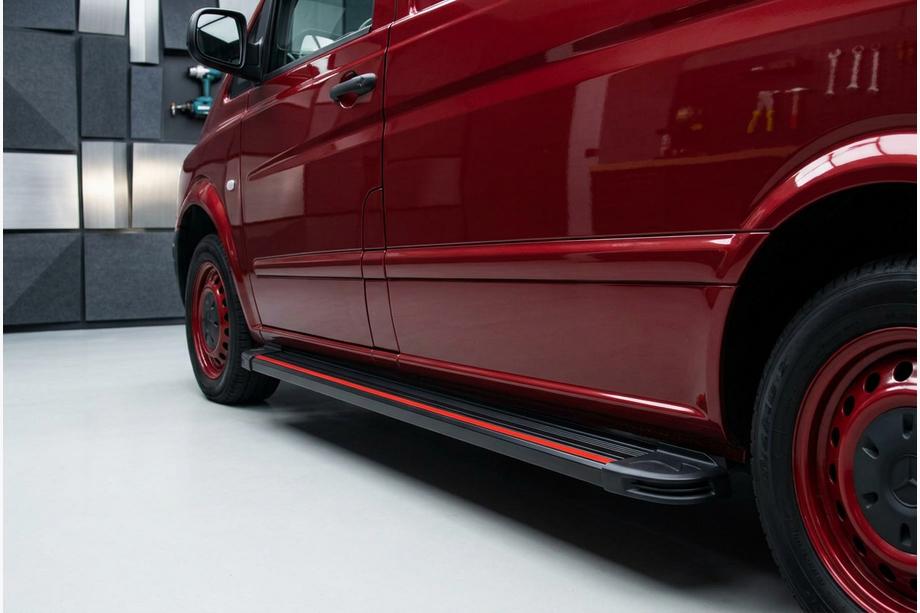Mercedes Vito W639 2004-2014 Trittbretter Maya Red-Black (2 Stk., Aluminium) Lang (ExtraLong) Foto 1