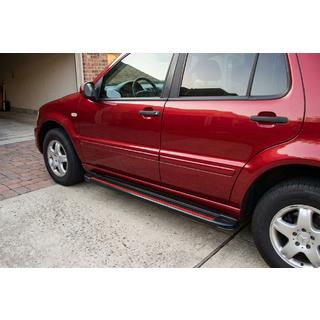 Seitenschweller Maya Red (2 Stk., Aluminium) Mercedes ML W163 1997-2005 Foto 1