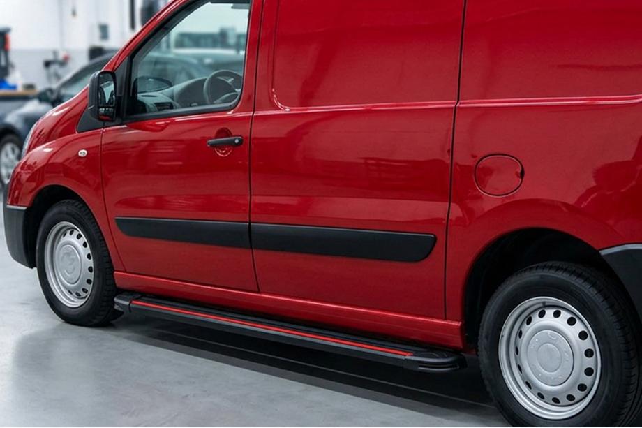 Peugeot Expert 2007-2016 Seitenschweller Maya Red (2 Stk., Aluminium) Foto 1
