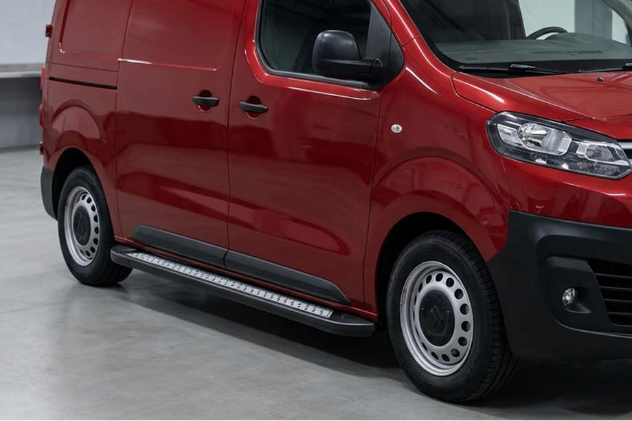 Citroen SpaceTourer 2016- Seitenschweller Vision New Black (2 Stk., Aluminium) Image