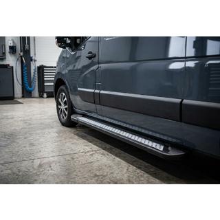 Seitenschweller New Vision Black (2 Stk., Aluminium) Opel Movano 2010-2021 Foto 1
