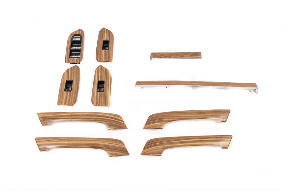 Toyota Land Cruiser Prado 150 2009-2023 Set Holzoptik-Einlagen (hell) Image
