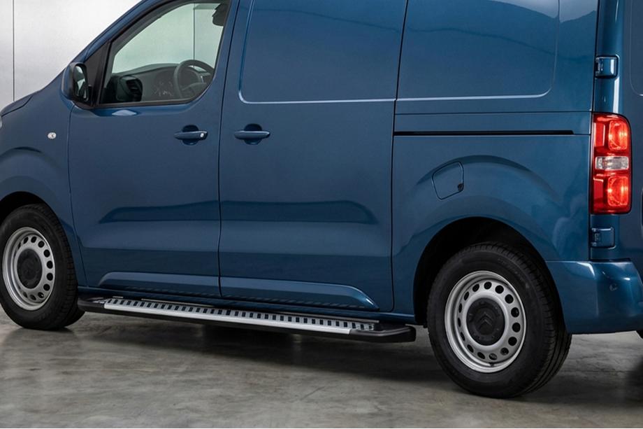 Opel Vivaro 2019- Seitenschweller Line (2 Stk., Aluminium) Image