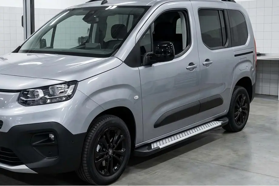 Opel Combo 2019- Trittbretter Allmond Grey (2 Stk., Aluminium) Image