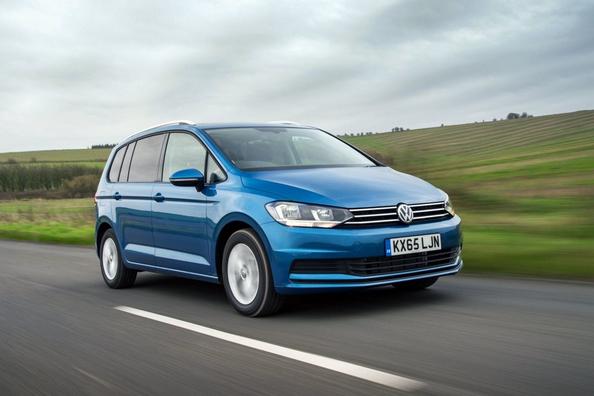 Bewertung des Volkswagen Touran Kompaktwagens der zweiten Generation Foto 4