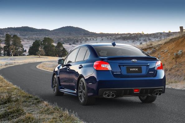 Aktualisierte Sport-Limousine Subaru WRX Foto 6