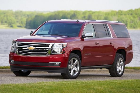 Übersicht des großen SUV Chevrolet Suburban Foto 12
