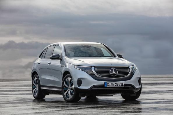 Elektro-Allrad-Crossover Mercedes-Benz EQC