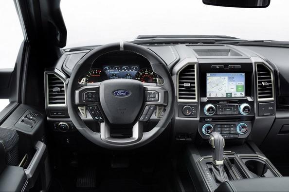 Übersicht der Full-size-Pickup Ford F-150 Raptor Foto 10