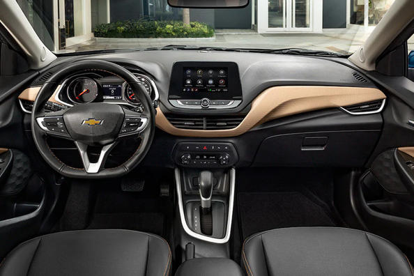 Überblick über das Budget der kompakten Limousine Chevrolet Onix Foto 8
