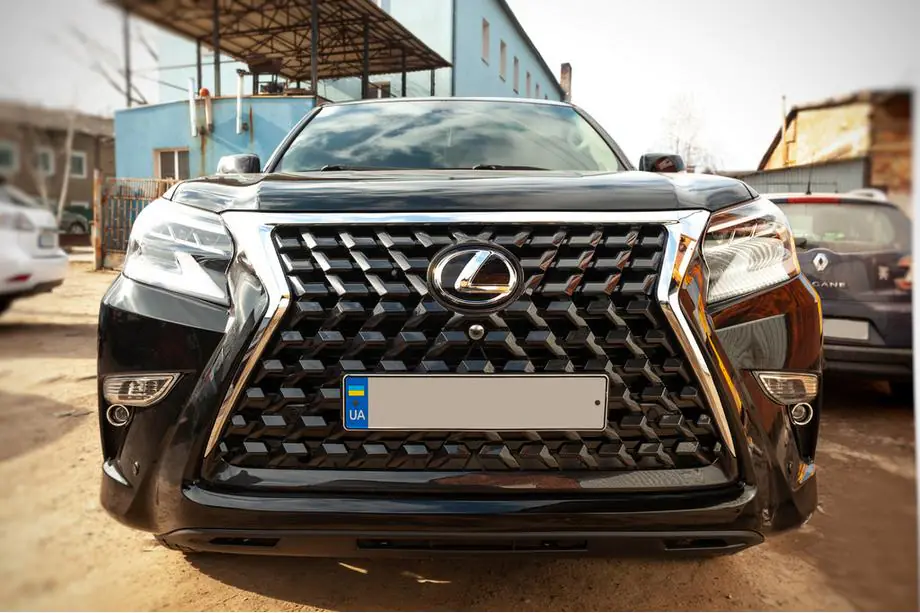 Lexus GX460 2009-2023 Facelift Kit 2010-2013 auf 2021 Foto 19